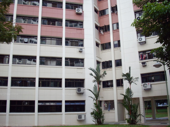 Toh Guan Road thumbnail photo